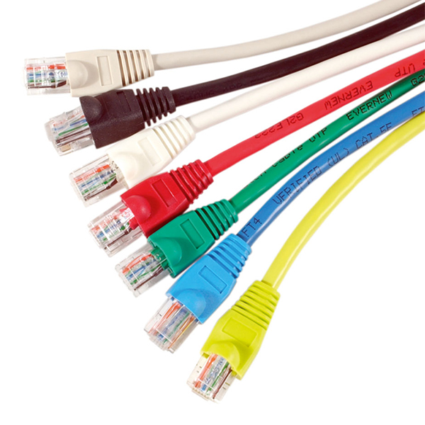 Cable de Red Patchcord CCA 20,00m Blanco DRACMA